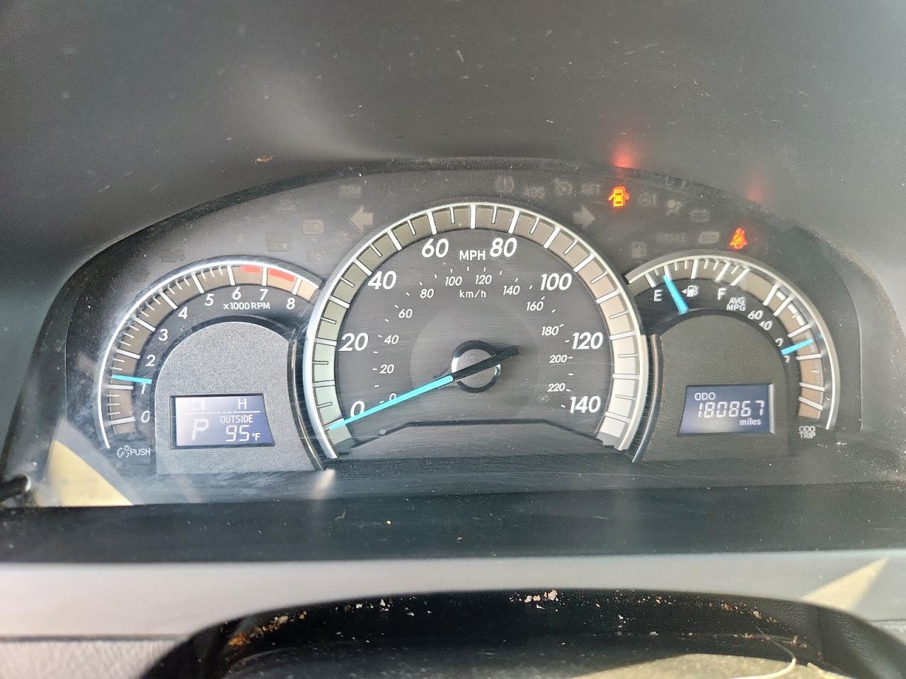 2014 TOYOTA CAMRY