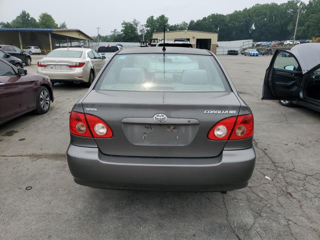 2005 TOYOTA COROLLA
