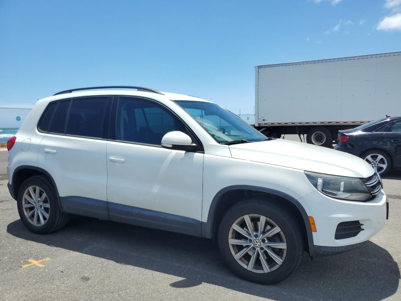 2015 VOLKSWAGEN TIGUAN