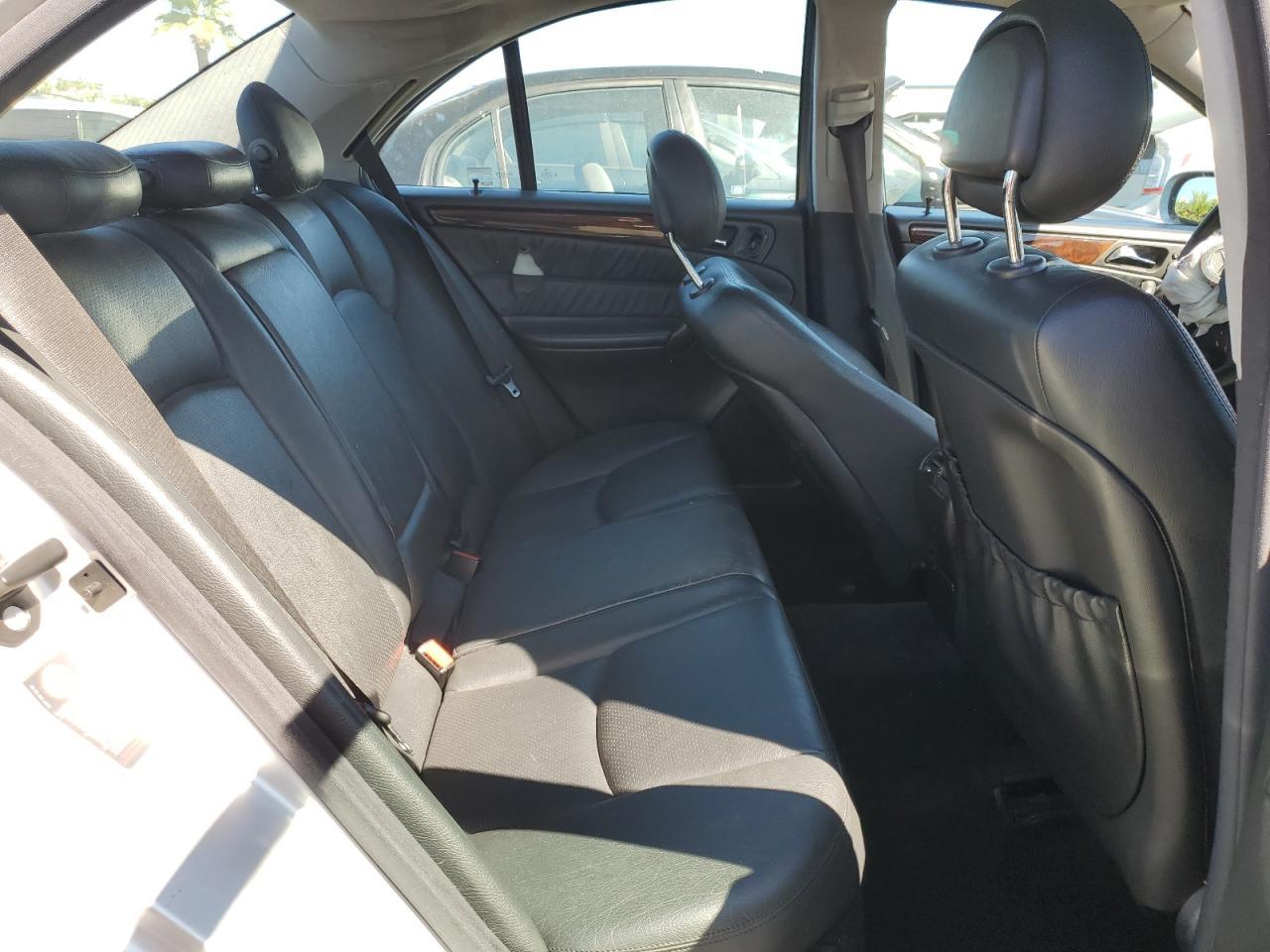 2002 MERCEDES-BENZ C-CLASS