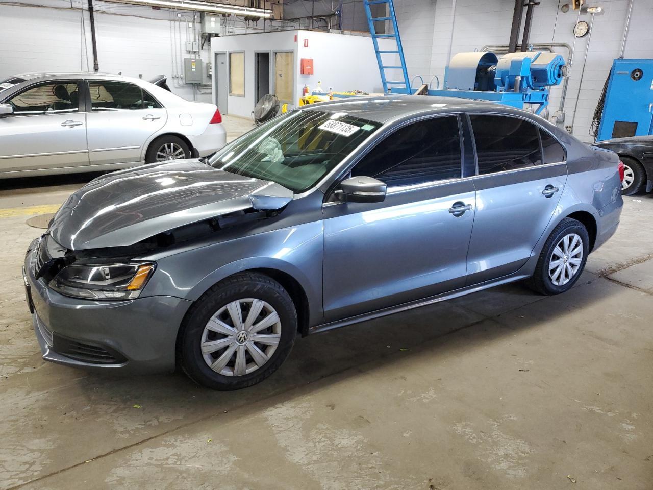 2013 VOLKSWAGEN JETTA