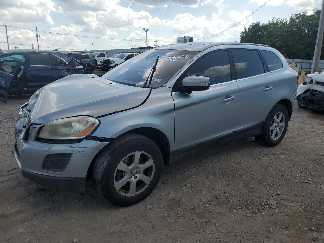 2012 VOLVO XC60