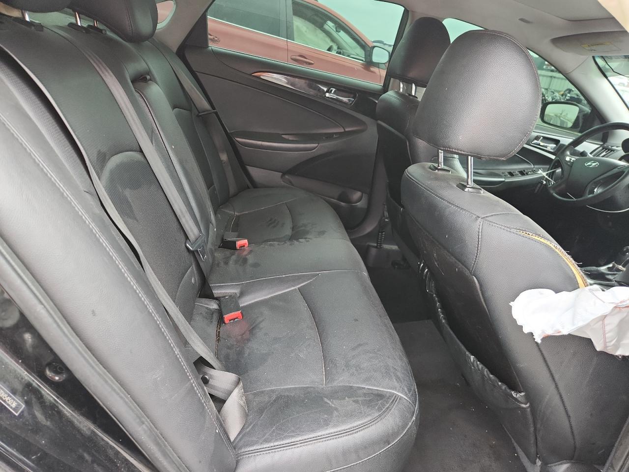 2013 HYUNDAI SONATA