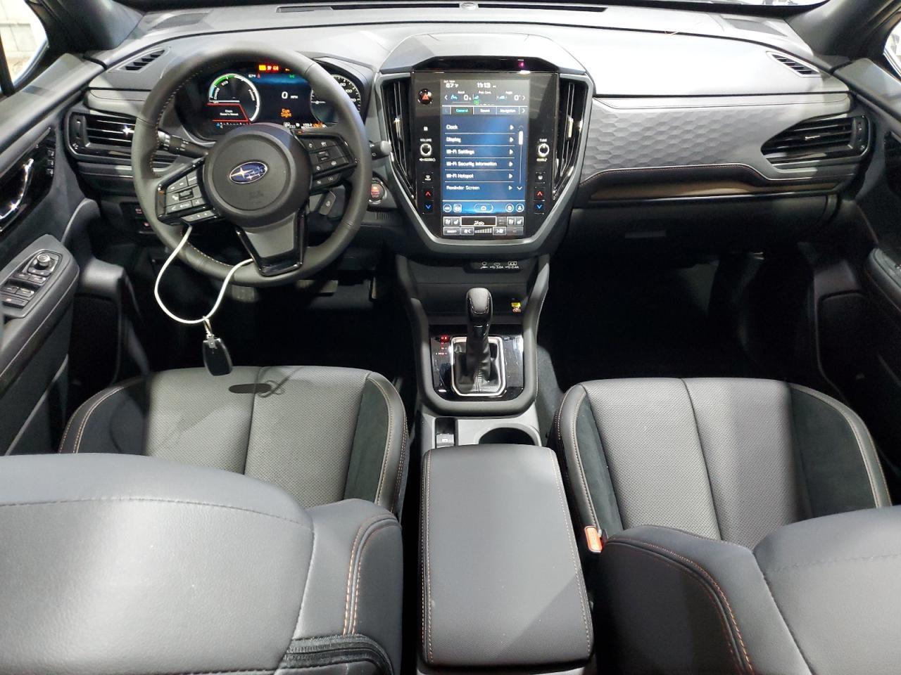 2025 SUBARU FORESTER