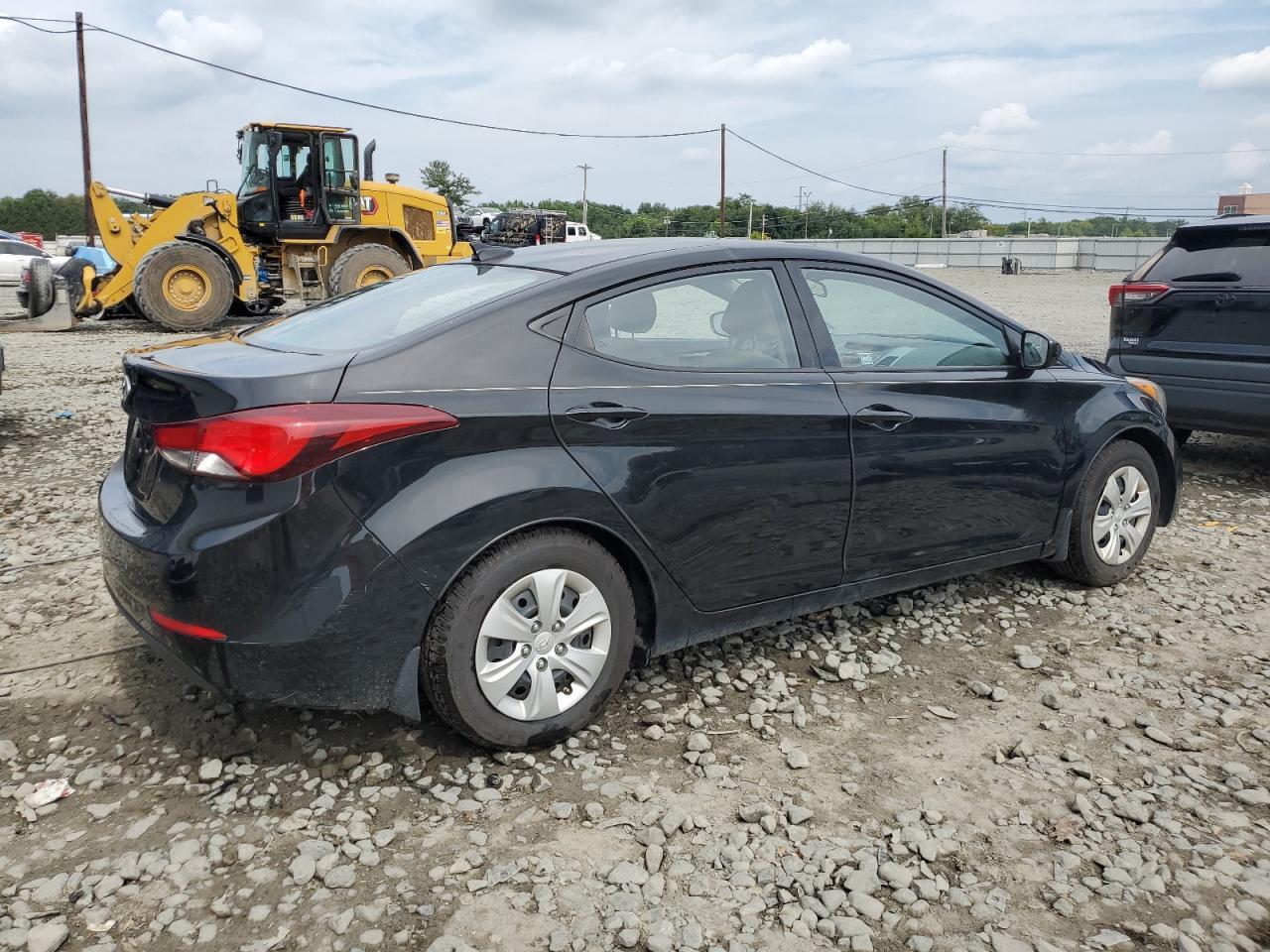 2016 HYUNDAI ELANTRA