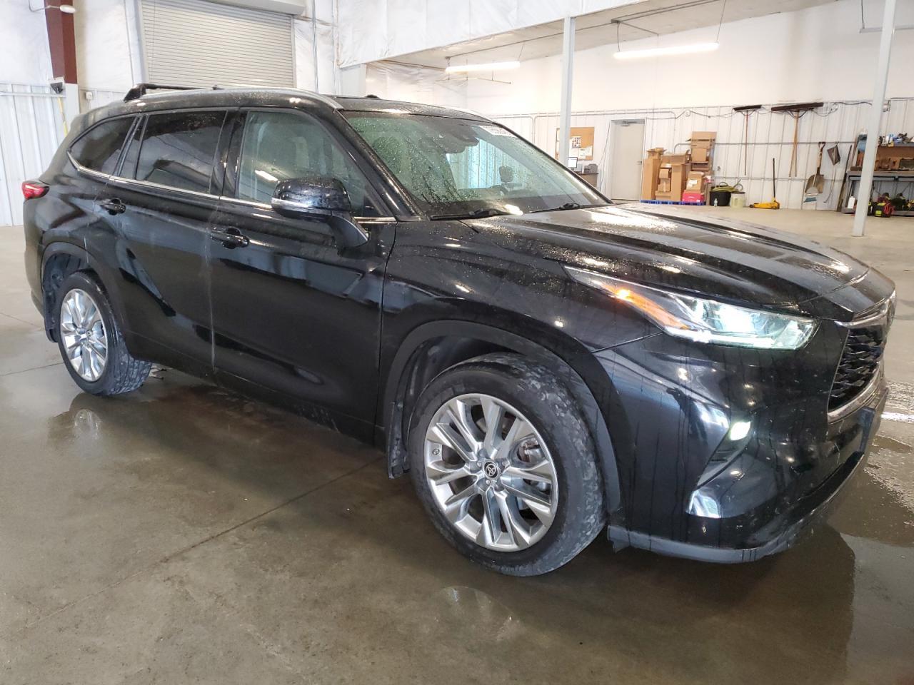 2021 TOYOTA HIGHLANDER