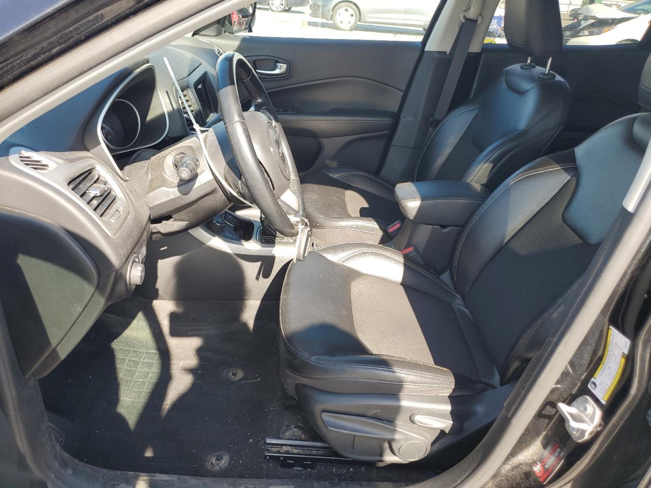 2020 JEEP Compass