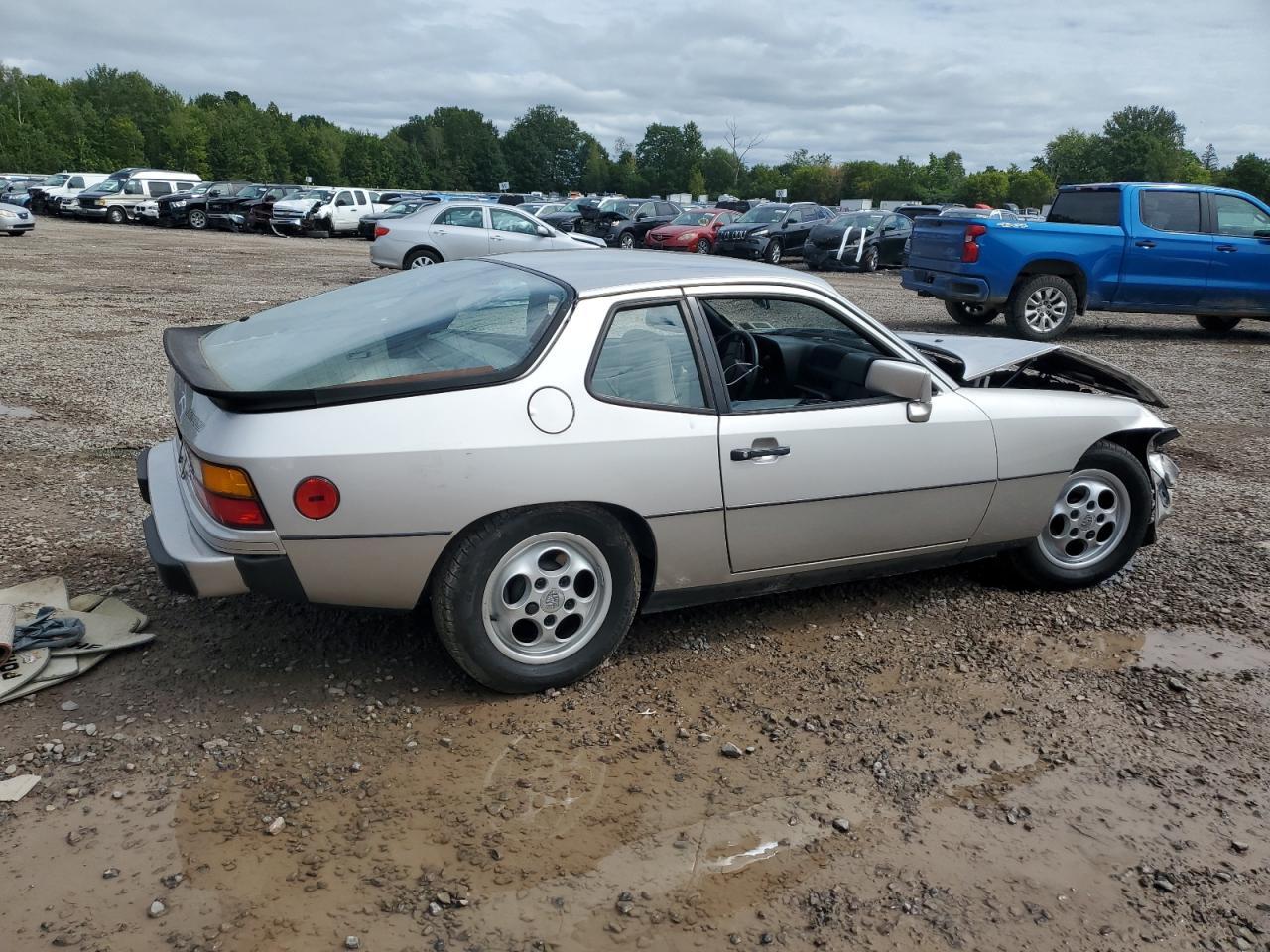 1987 PORSCHE 924