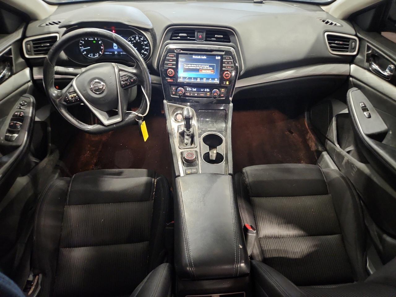 2016 NISSAN Maxima