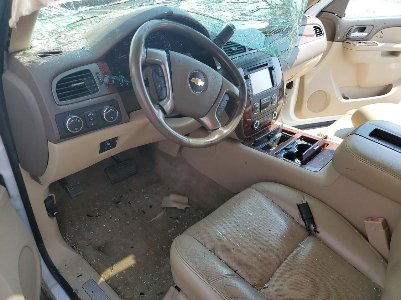 2012 CHEVROLET Suburban
