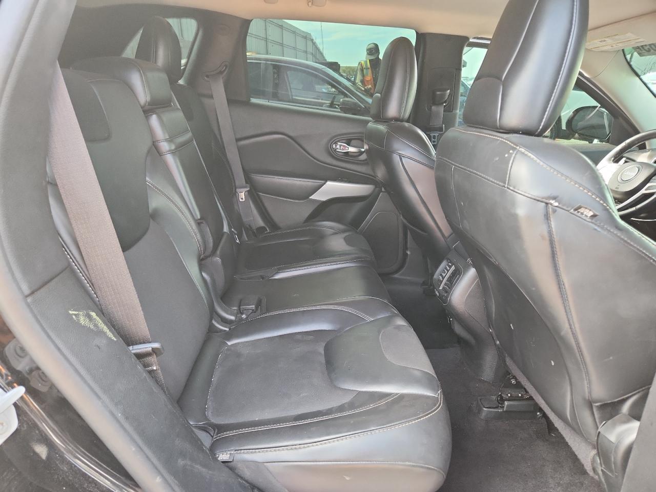 2018 JEEP CHEROKEE