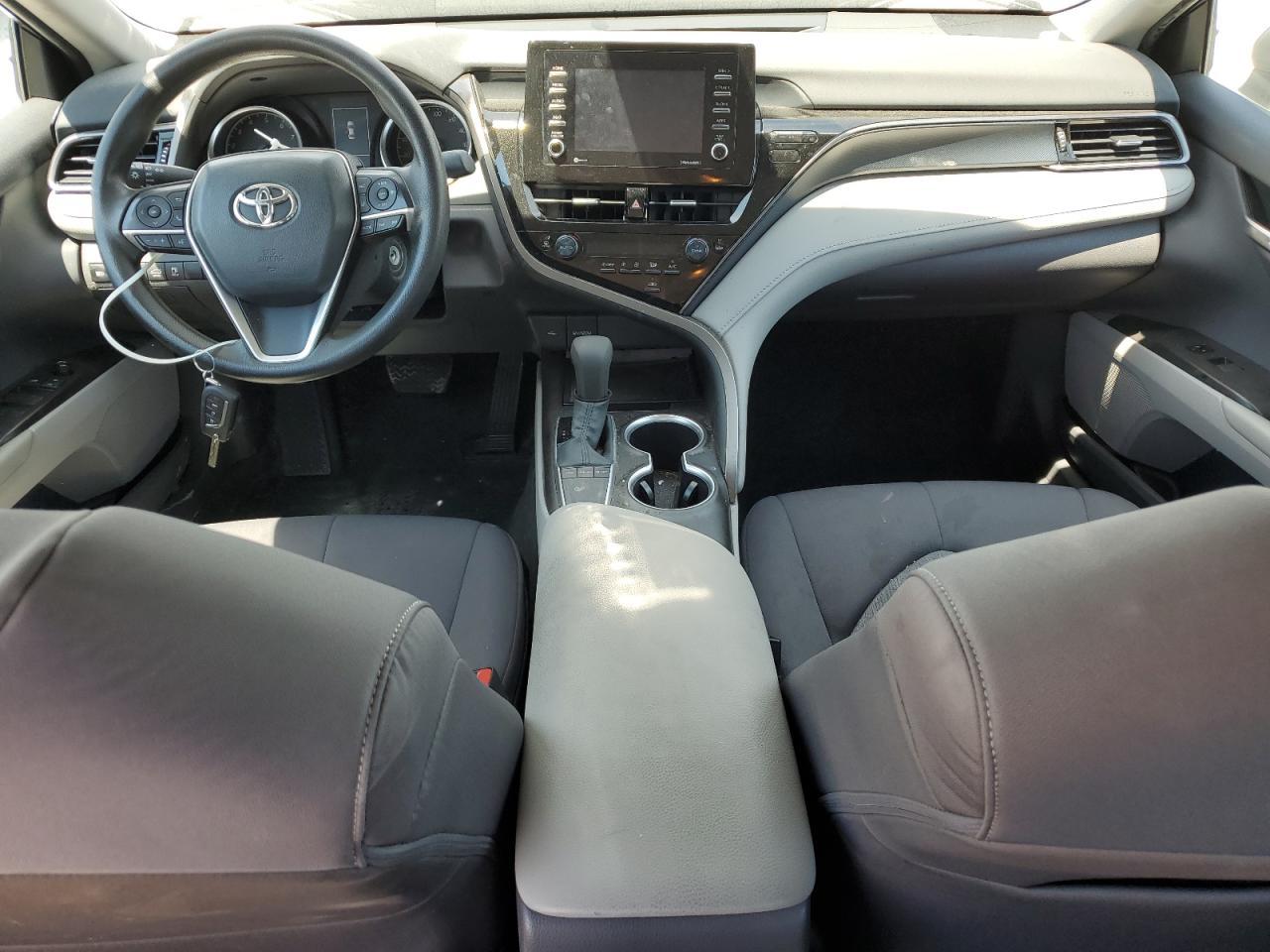 2024 TOYOTA CAMRY