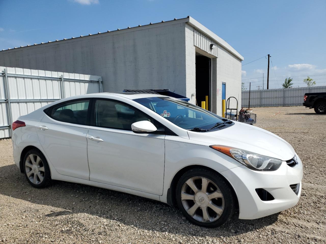 2012 HYUNDAI ELANTRA