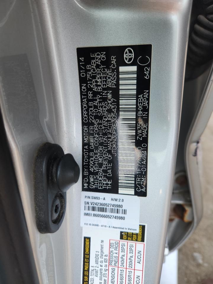 2014 TOYOTA Prius Plug-In