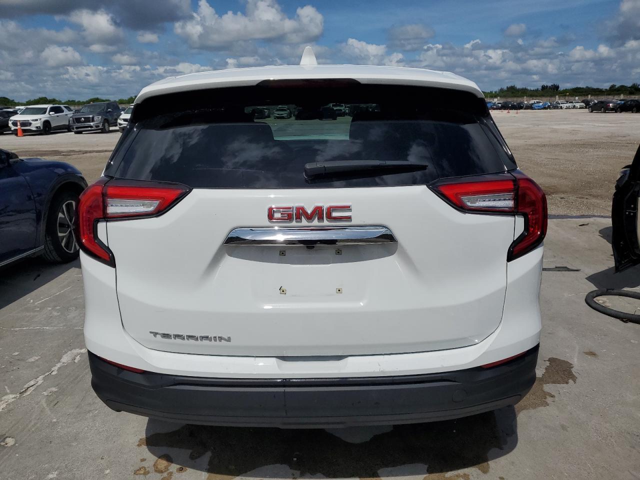 2024 GMC Terrain