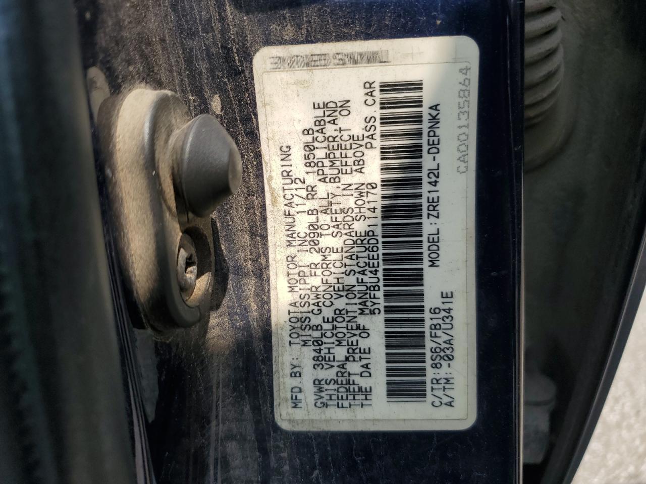 2013 TOYOTA COROLLA