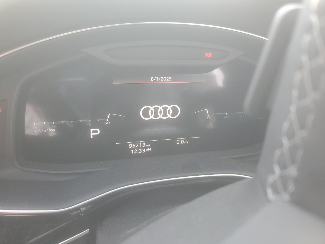 2021 AUDI Q8