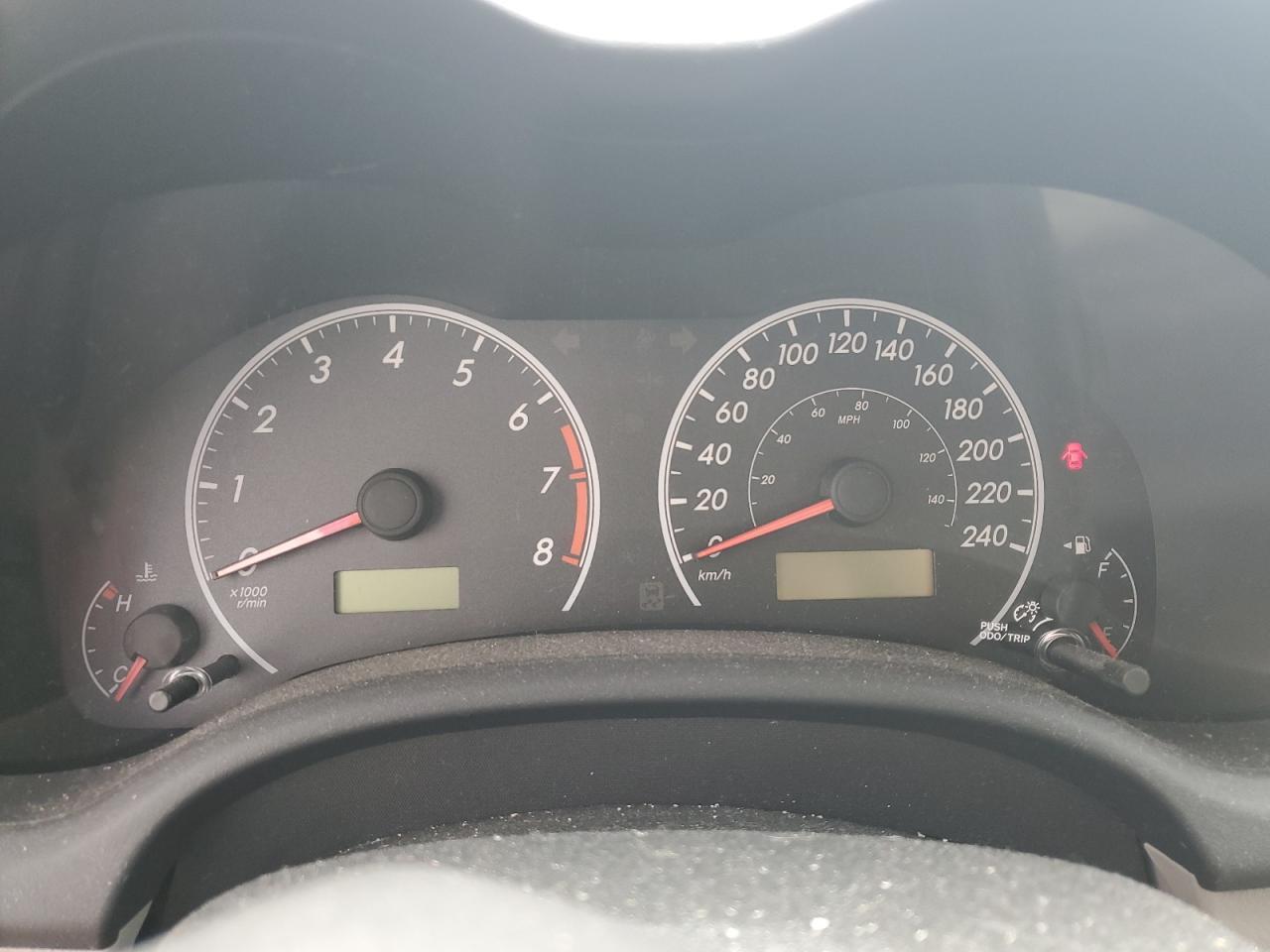 2011 TOYOTA COROLLA