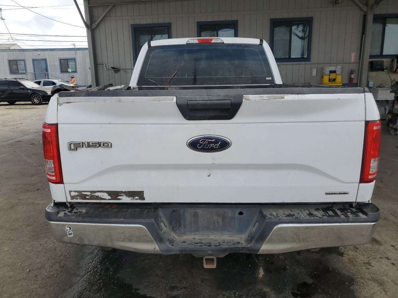 2015 FORD F-150