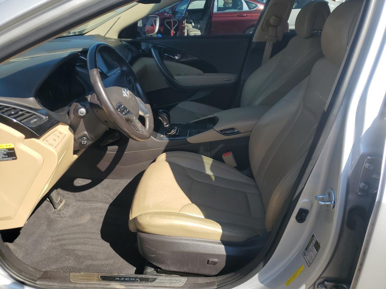 2016 HYUNDAI Azera