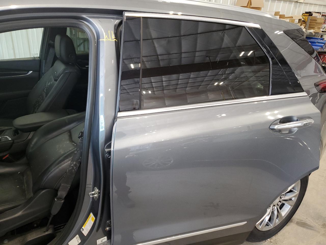 2021 CADILLAC XT5