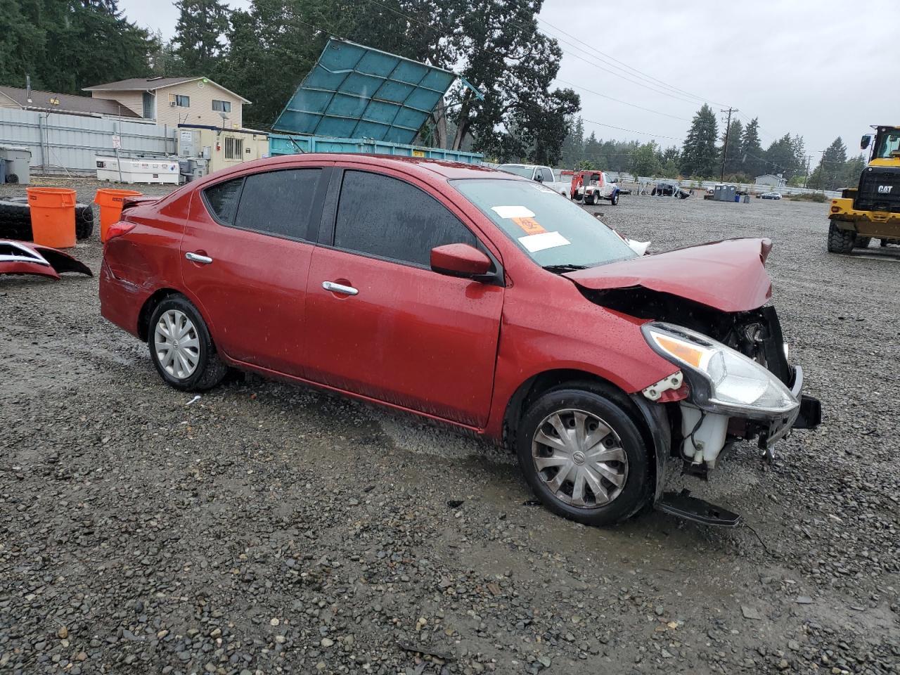 2017 NISSAN VERSA