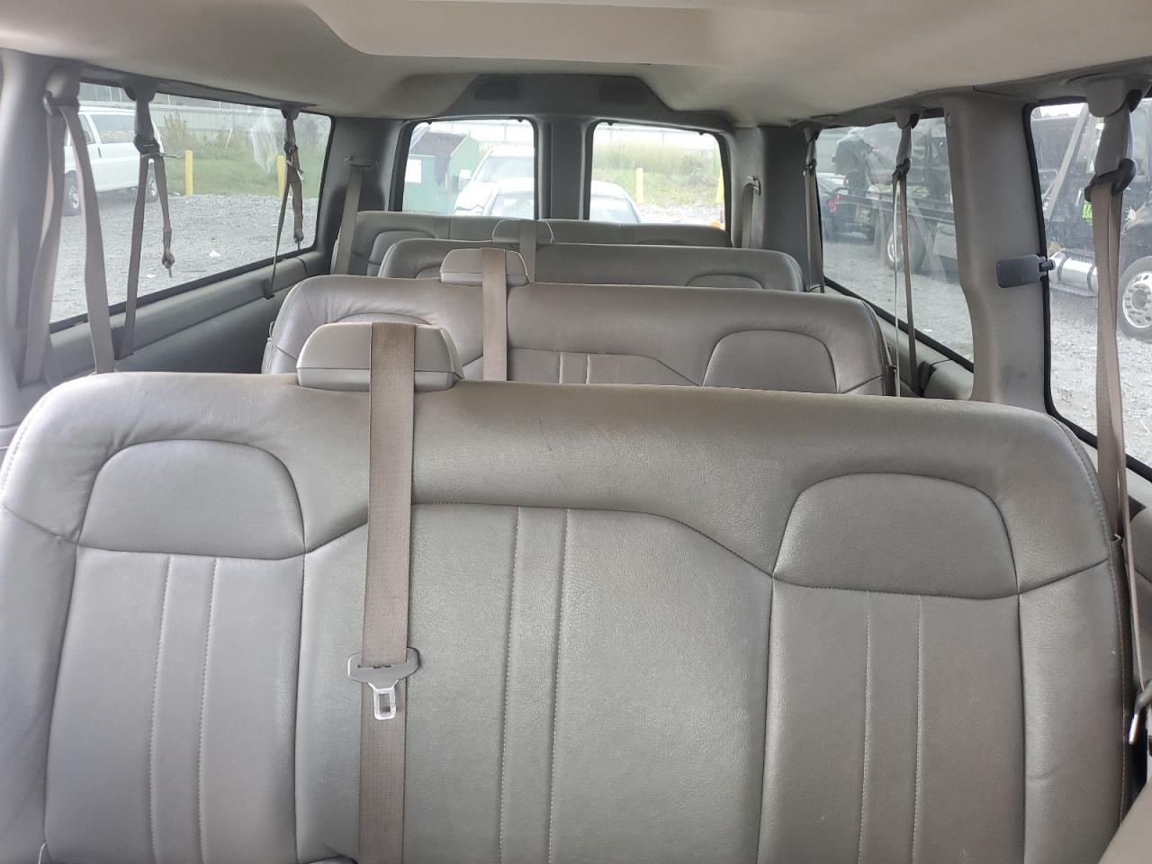2020 CHEVROLET Express 3500