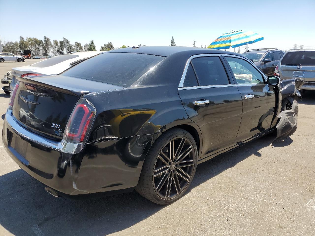 2012 CHRYSLER 300