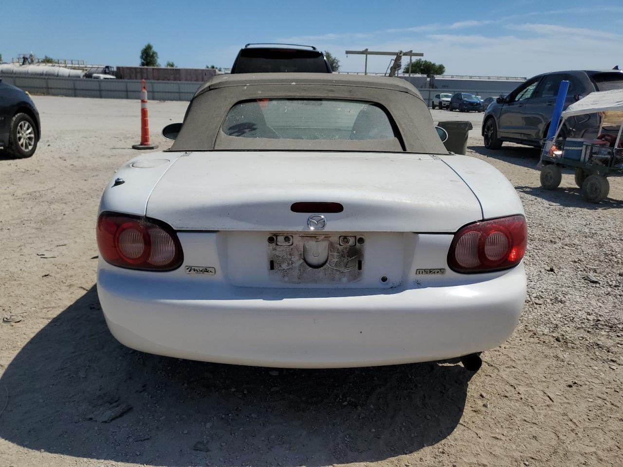2003 MAZDA MX-5 Miata