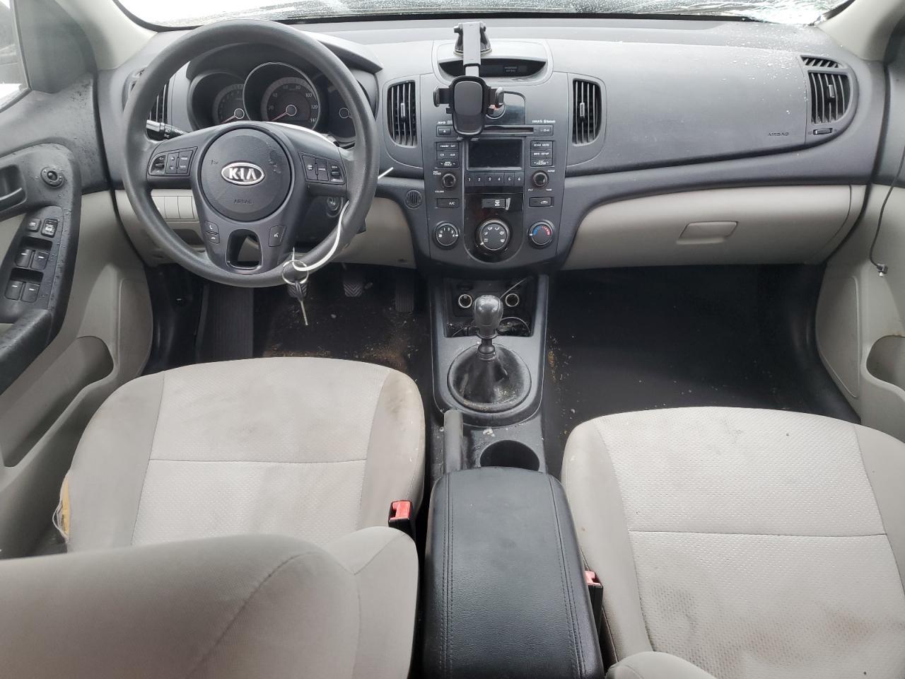 2010 KIA FORTE
