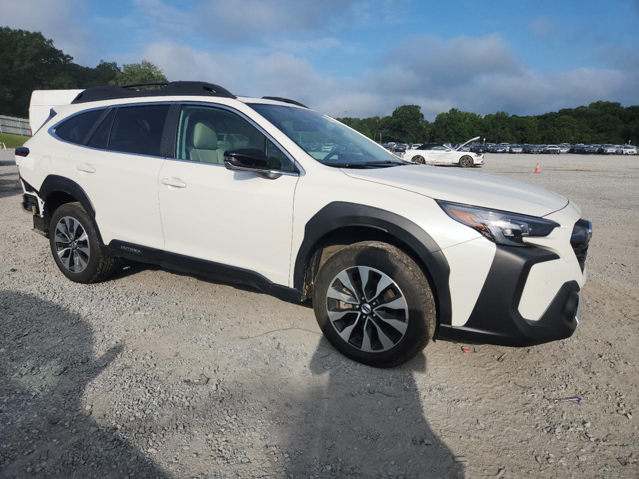 2024 SUBARU Outback