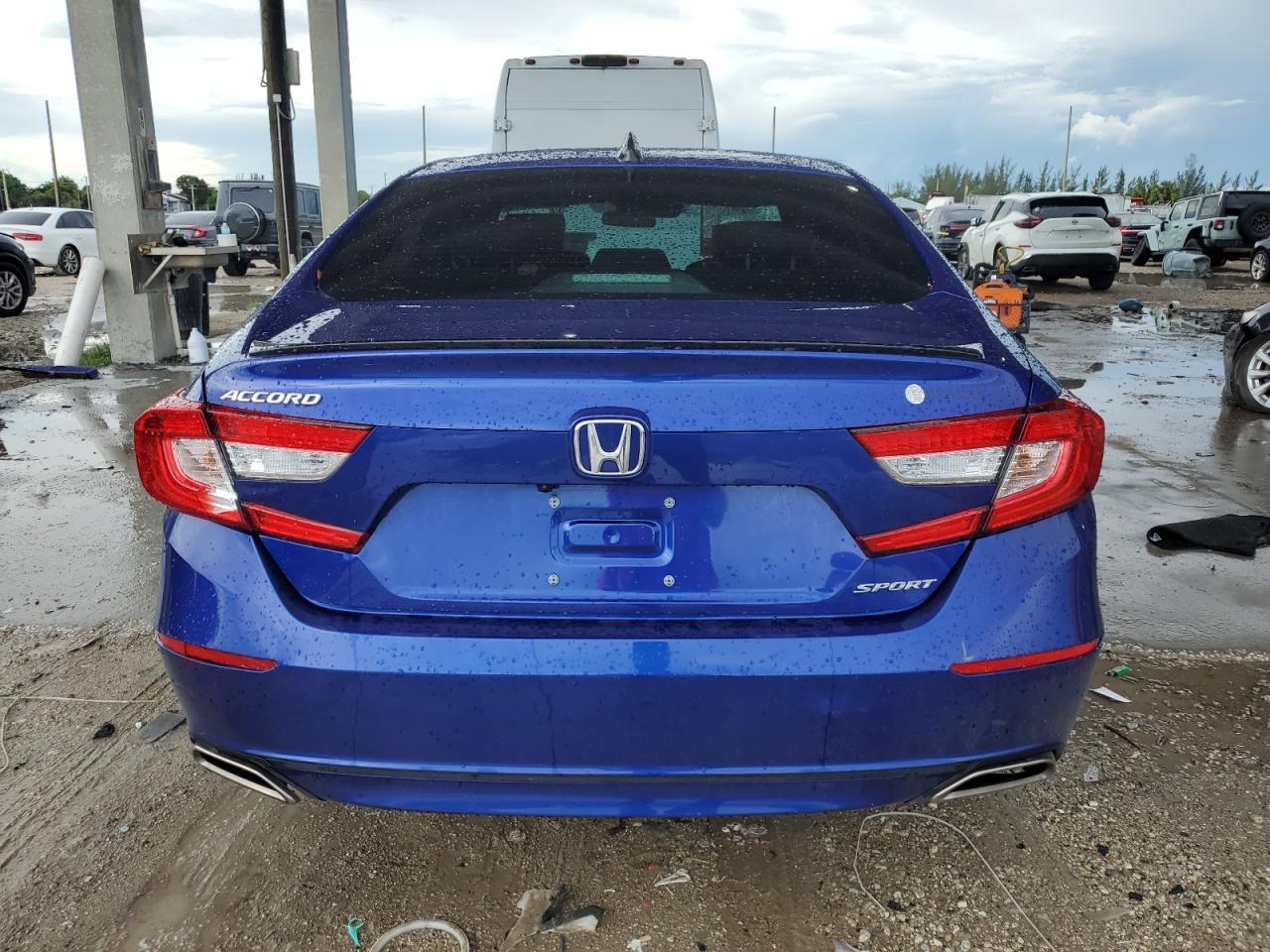 2022 HONDA ACCORD