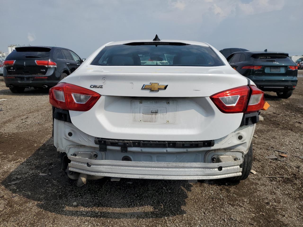 2019 CHEVROLET CRUZE