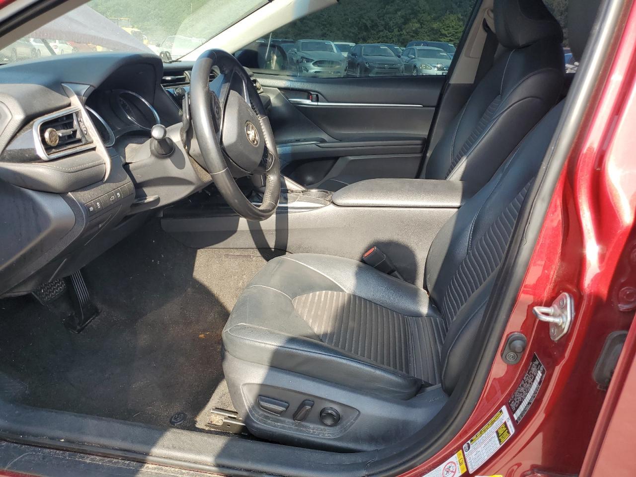 2018 TOYOTA CAMRY