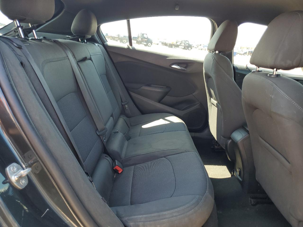 2017 CHEVROLET CRUZE
