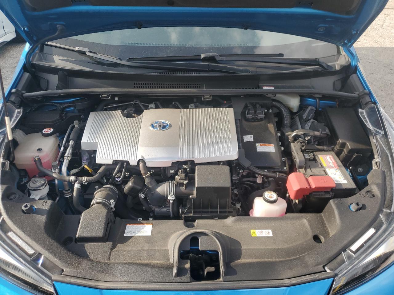 2019 TOYOTA PRIUS