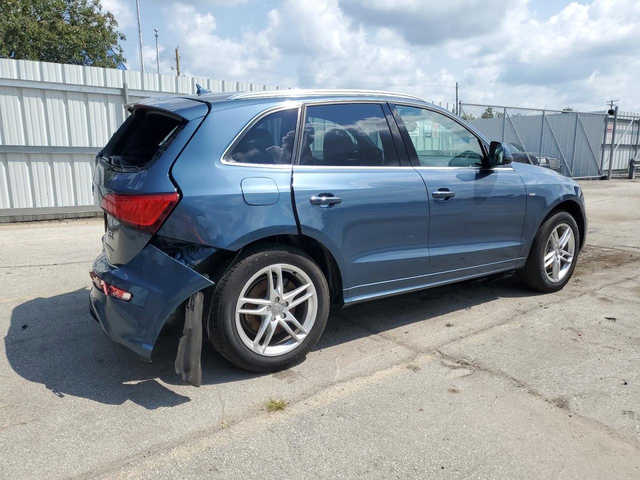 2015 AUDI Q5