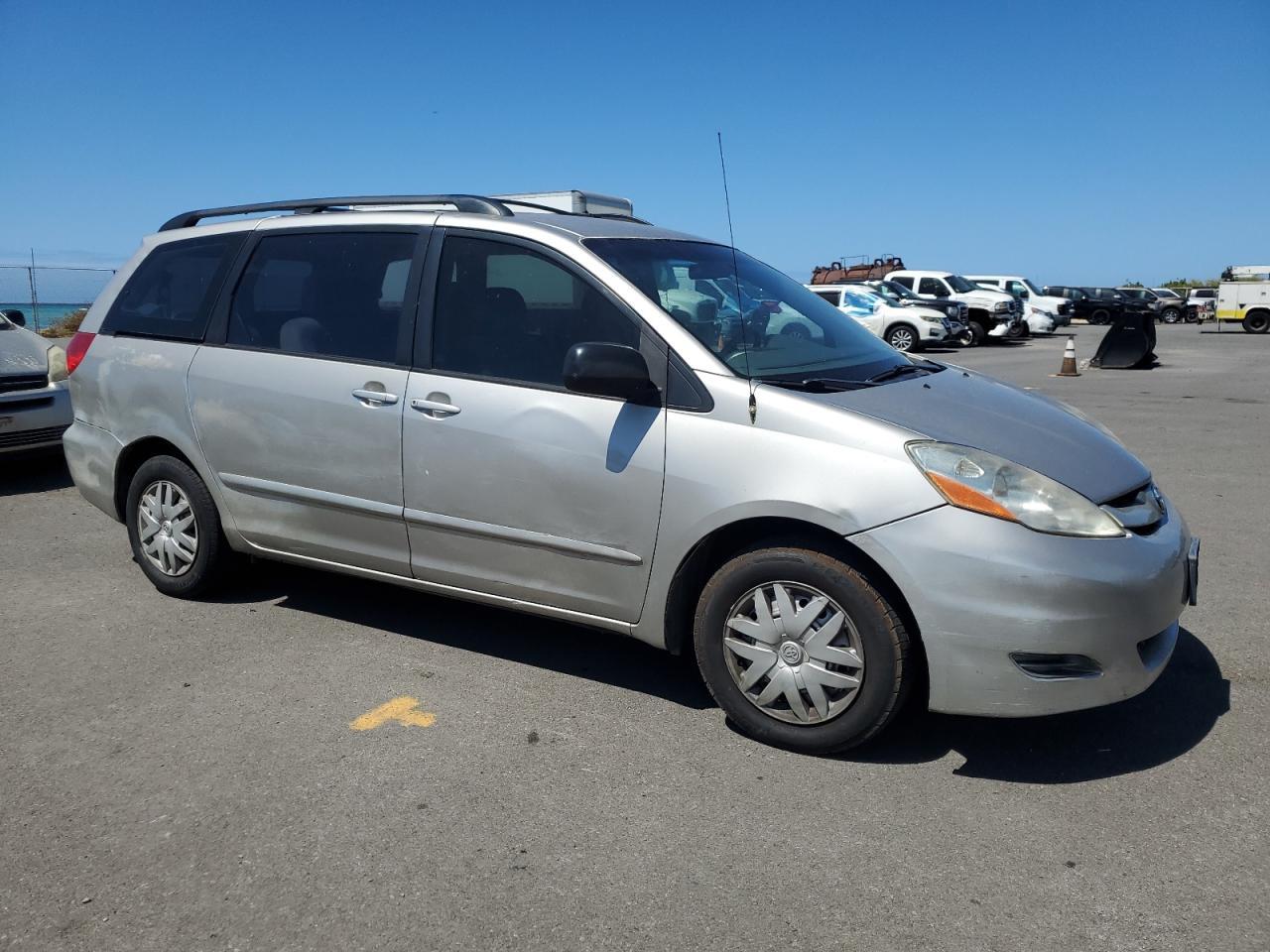 2007 TOYOTA SIENNA
