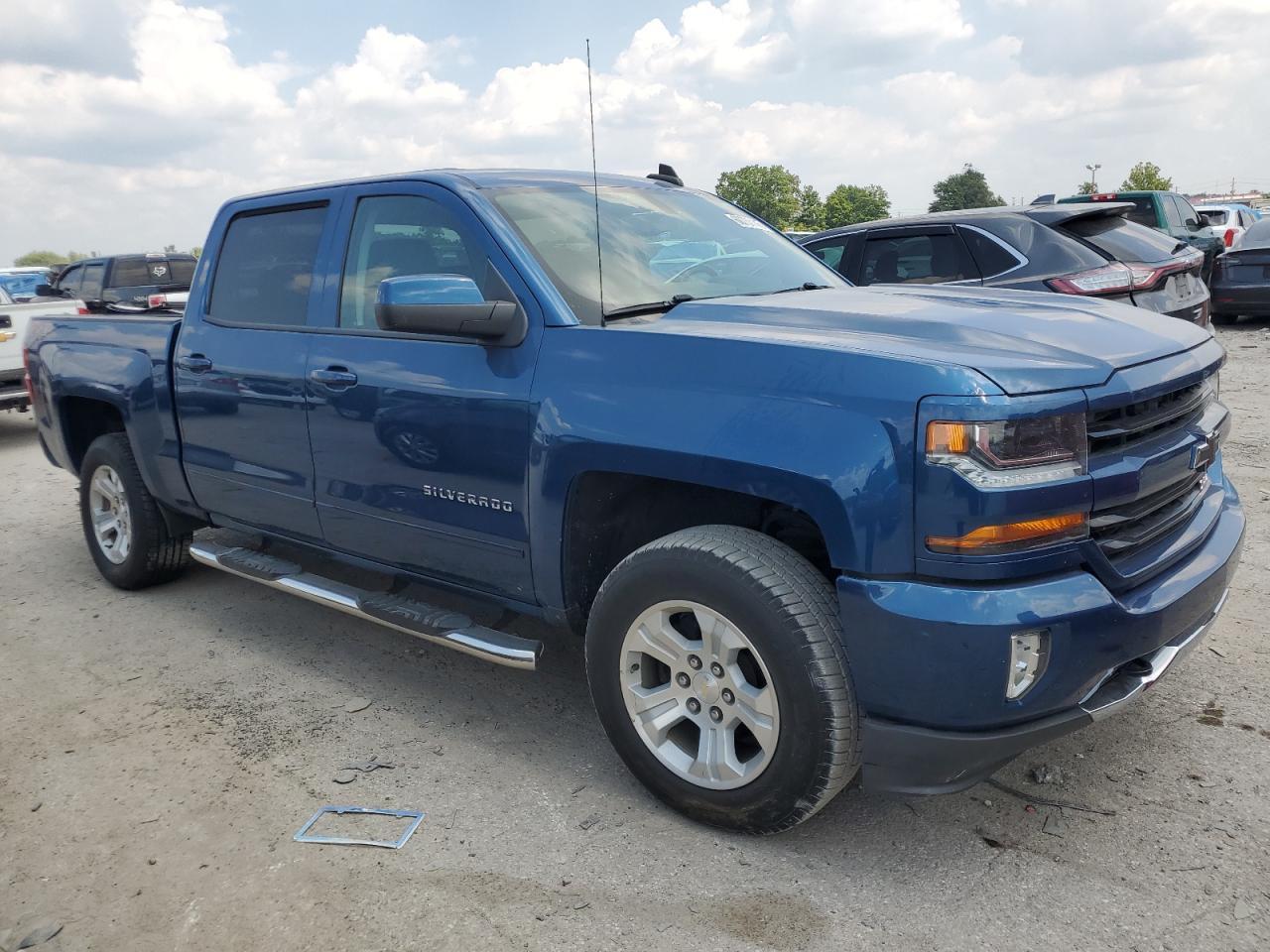 2018 CHEVROLET Silverado