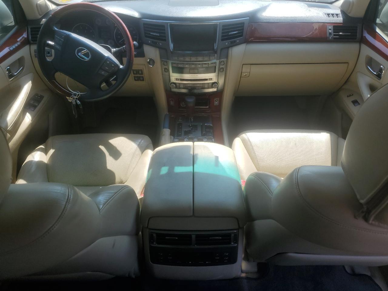 2010 LEXUS LX 570