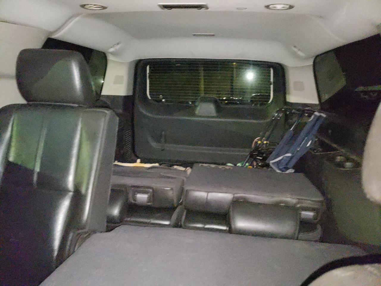 2011 CHEVROLET Suburban