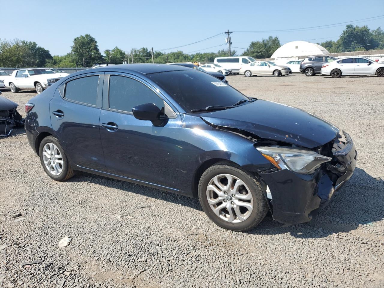 2017 TOYOTA YARIS