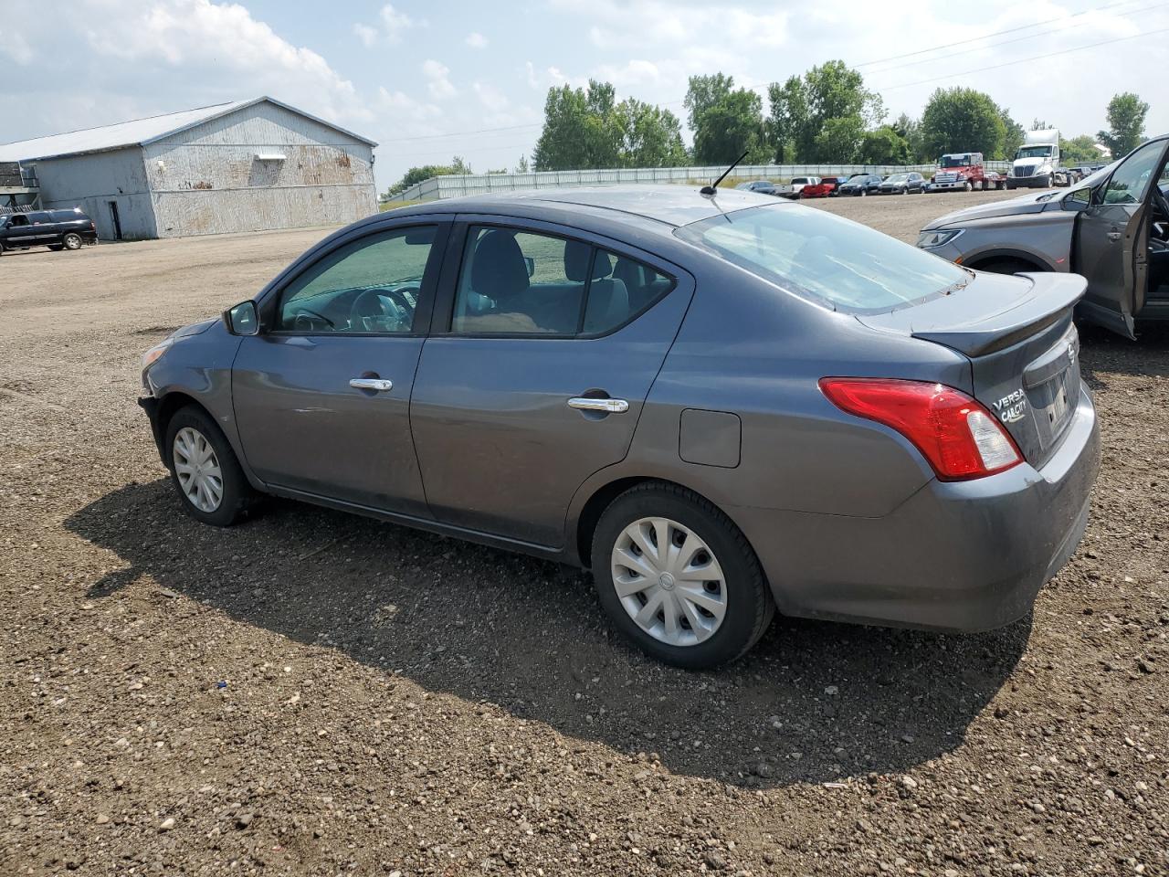 2019 NISSAN VERSA