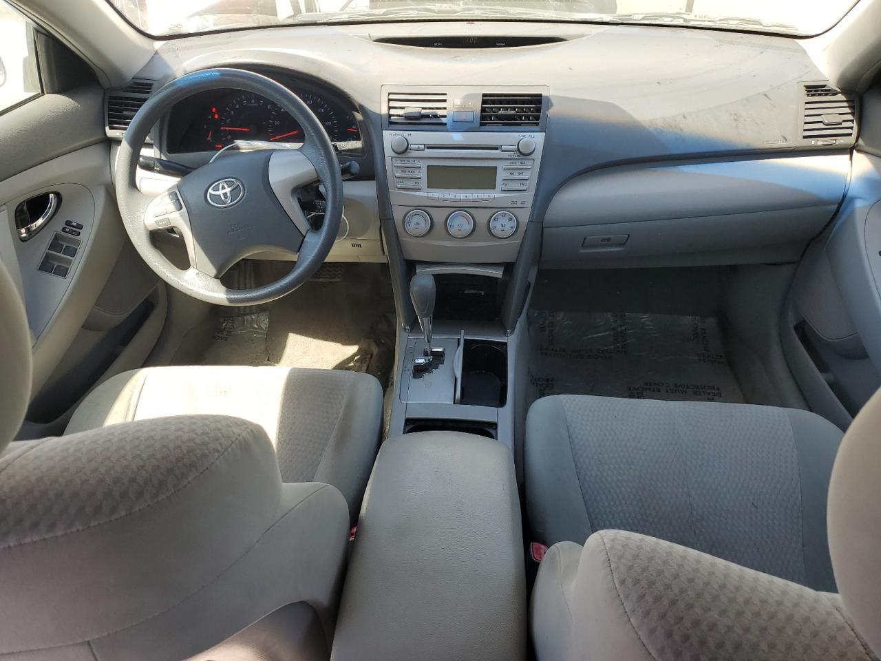 2010 TOYOTA CAMRY