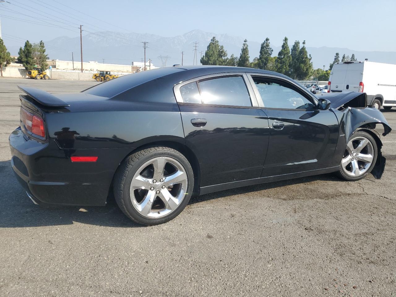 2013 DODGE CHARGER