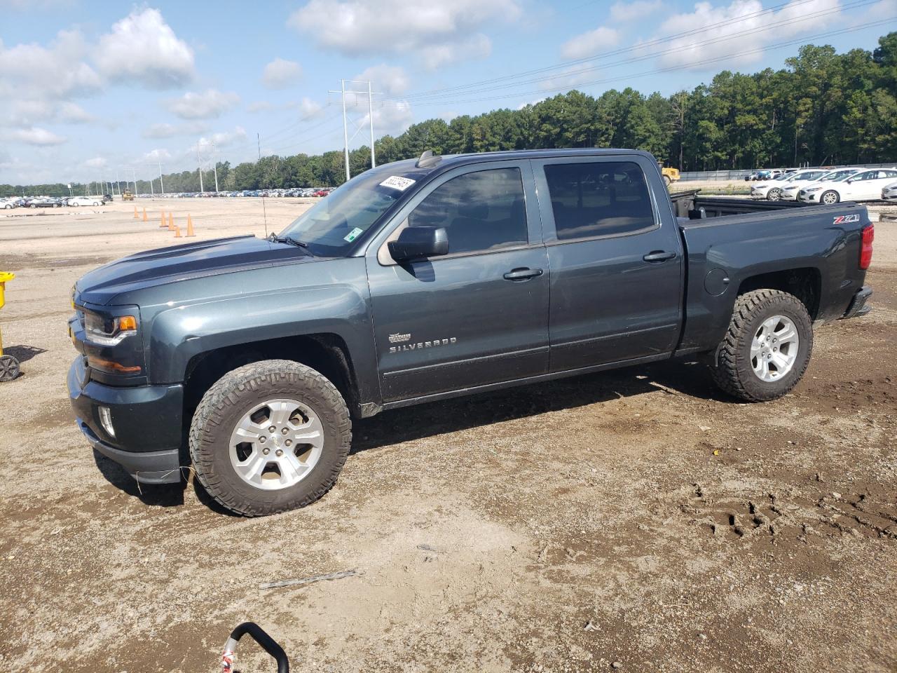2017 CHEVROLET Silverado