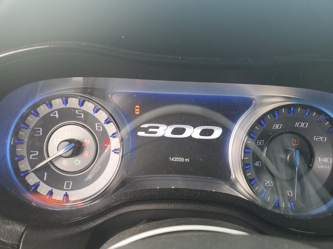 2019 CHRYSLER 300