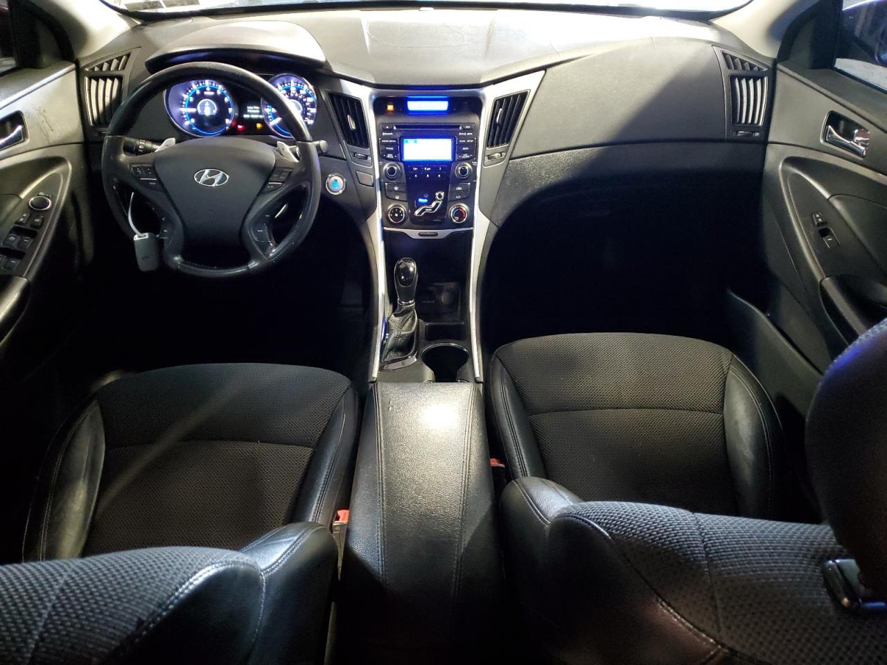 2013 HYUNDAI SONATA