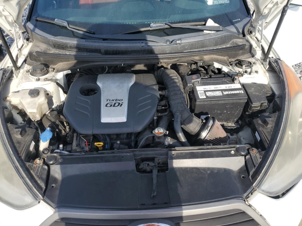 2016 HYUNDAI VELOSTER