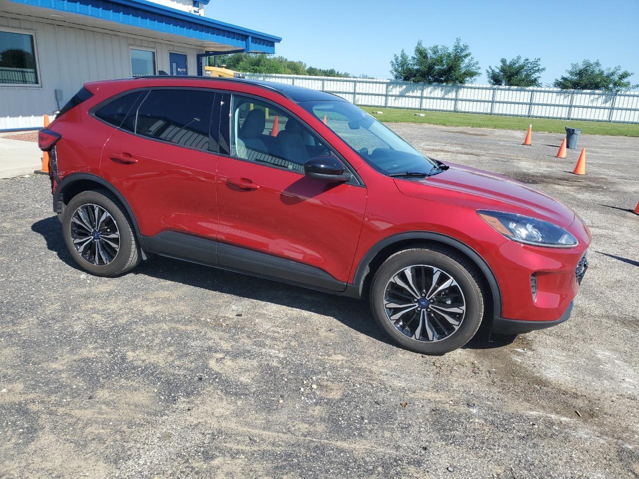 2021 FORD ESCAPE